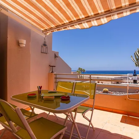 Acogedor Duplex Frente Al Mar En La Tejita *