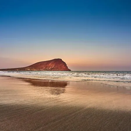 Acogedor Duplex Frente Al Mar En La Tejita